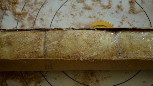 рулетики с золотистым кунжутом