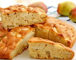 Быстрая яблочная шарлотка без яиц