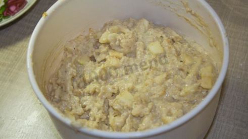 диетическая шарлотка из геркулеса с яблоками