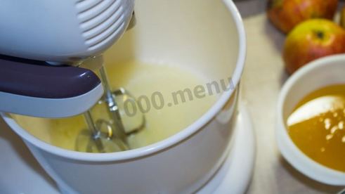 диетическая шарлотка из геркулеса с яблоками