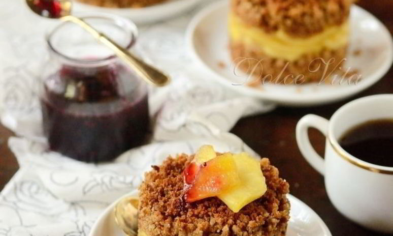 Рецепт шарлотки из яблок и ржаного хлеба