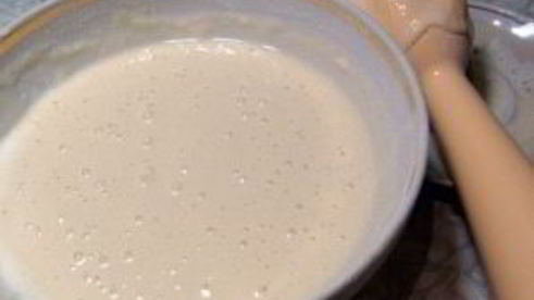 шарлотка на маргарине с яблоками