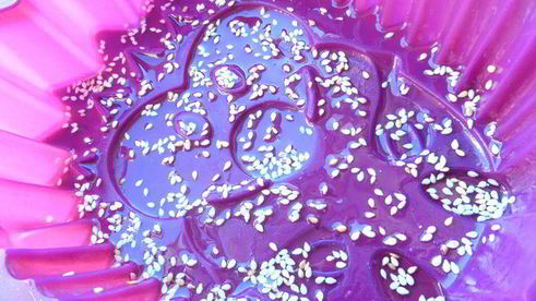 шарлотка с ананасом и хурмой