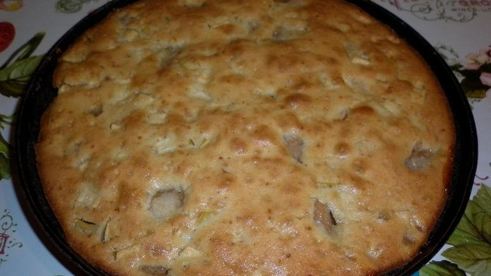 шарлотка с грушами