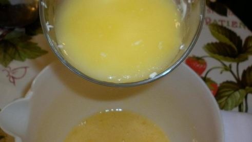 шарлотка с грушами