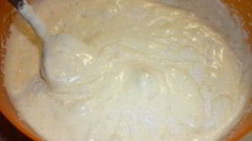 шарлотка с малиной