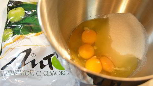 шарлотка с отрубями