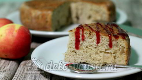 шарлотка с яблоками в мультиварке