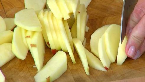 шарлотка с ягодами