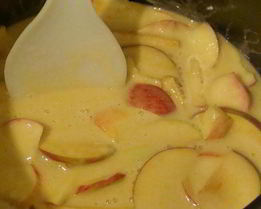 Шарлотка в мультиварке