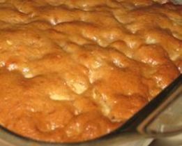 Яблочная шарлотка