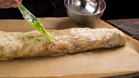 ароматный яблочный штрудель