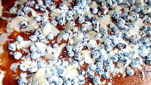 чернично-сливочный штрудель