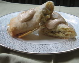 Штрудель с ветчиной и сыром