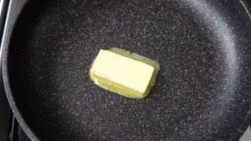 яблочный штрудель из готового слоеного теста