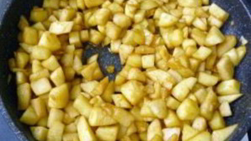 яблочный штрудель из готового слоеного теста