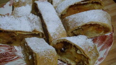 яблочный штрудель