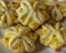 Слойки из слоеного теста с кремом Патисьер