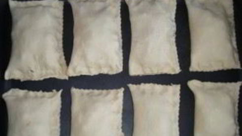 слойки с яблоками из слоеного теста