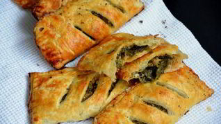 Слойки со щавелем