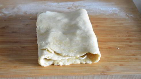 слойки со щавелем