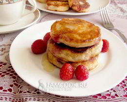 Сырники клубничные