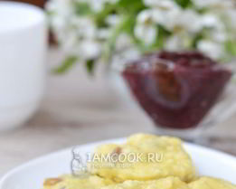 Сырники с изюмом в микроволновке