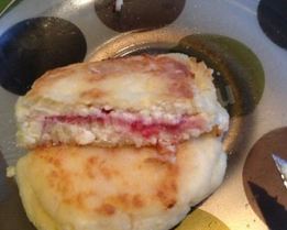 Сырники с малиной