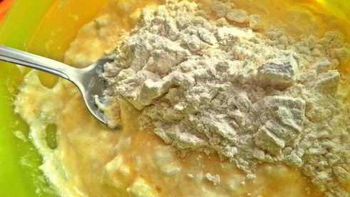 творожники с брусникой