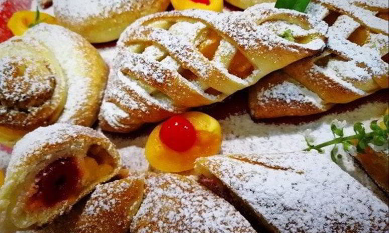 Рецепт быстрого теста для дрожжевых булочек