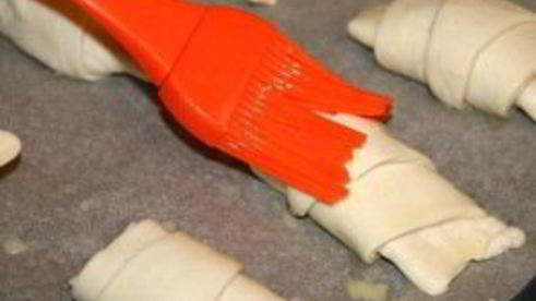 слоеное тесто со сгущенкой