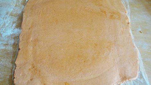 томатное слоеное тесто