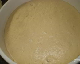 Тонкое дрожжевое тесто для пиццы