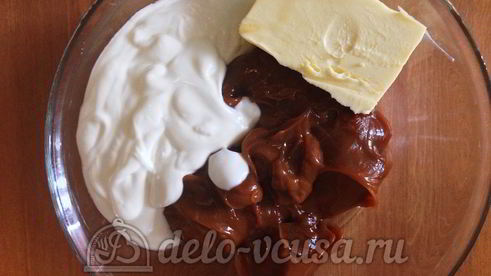 блинный торт со сгущенкой и бананами