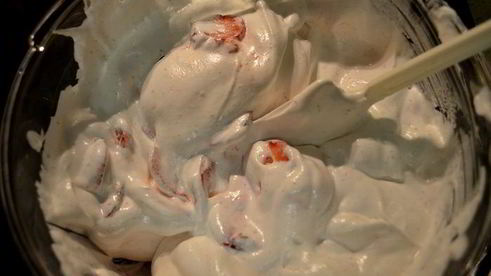 клубничный маршмеллоу торт