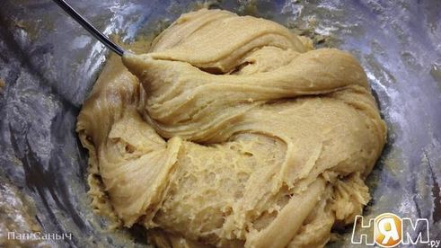 медовик с карамелью и клюквенным кули