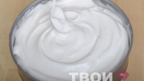 ореховый торт с меренгой
