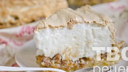 ореховый торт с меренгой