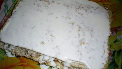 пикантный мясной торт с грибным кремом и сырно-сливочной заливкой