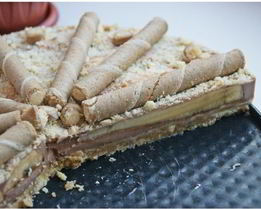 Шоколадный торт с бананом