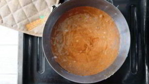 шоколадный торт со сливочным кремом