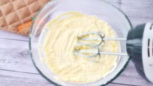 шоколадный торт со сливочным кремом