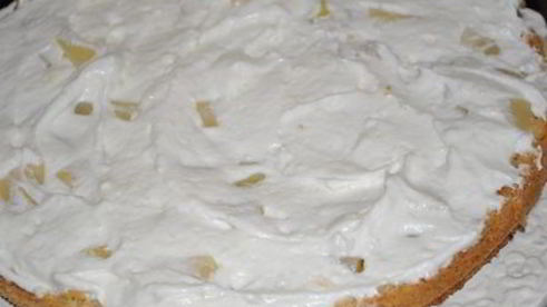 торт апрель с ананасами и грильяжем