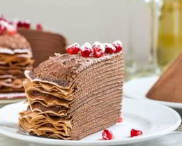 Торт из блинов с шоколадным муссом