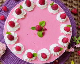 Торт Малиновая роза с чизкейком и бисквитом брауни