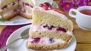 Торт с ягодами