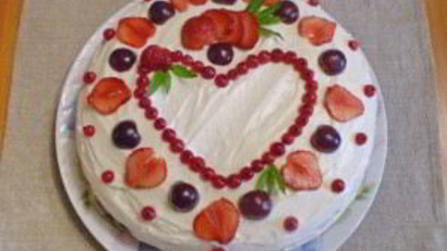 торт с ягодами