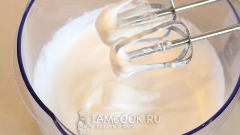 вафельный торт со сгущенкой и бананами