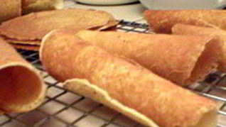 Крумкаке — Норвежские вафельные трубочки