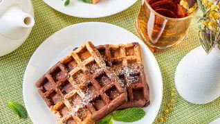 Шоколадно-банановые вафли